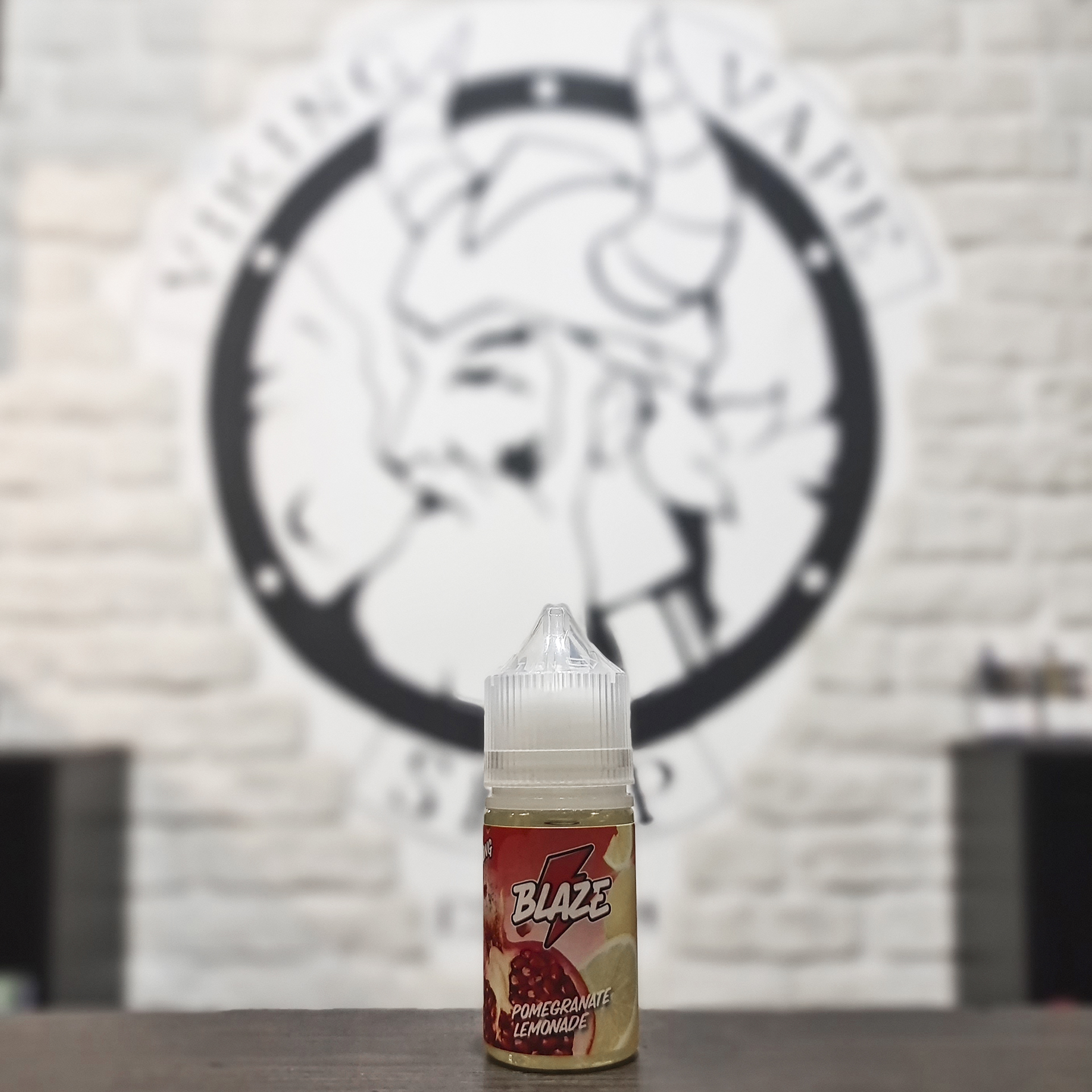Жидкость для вейпа Blaze SALT Pomegranate Lemonade