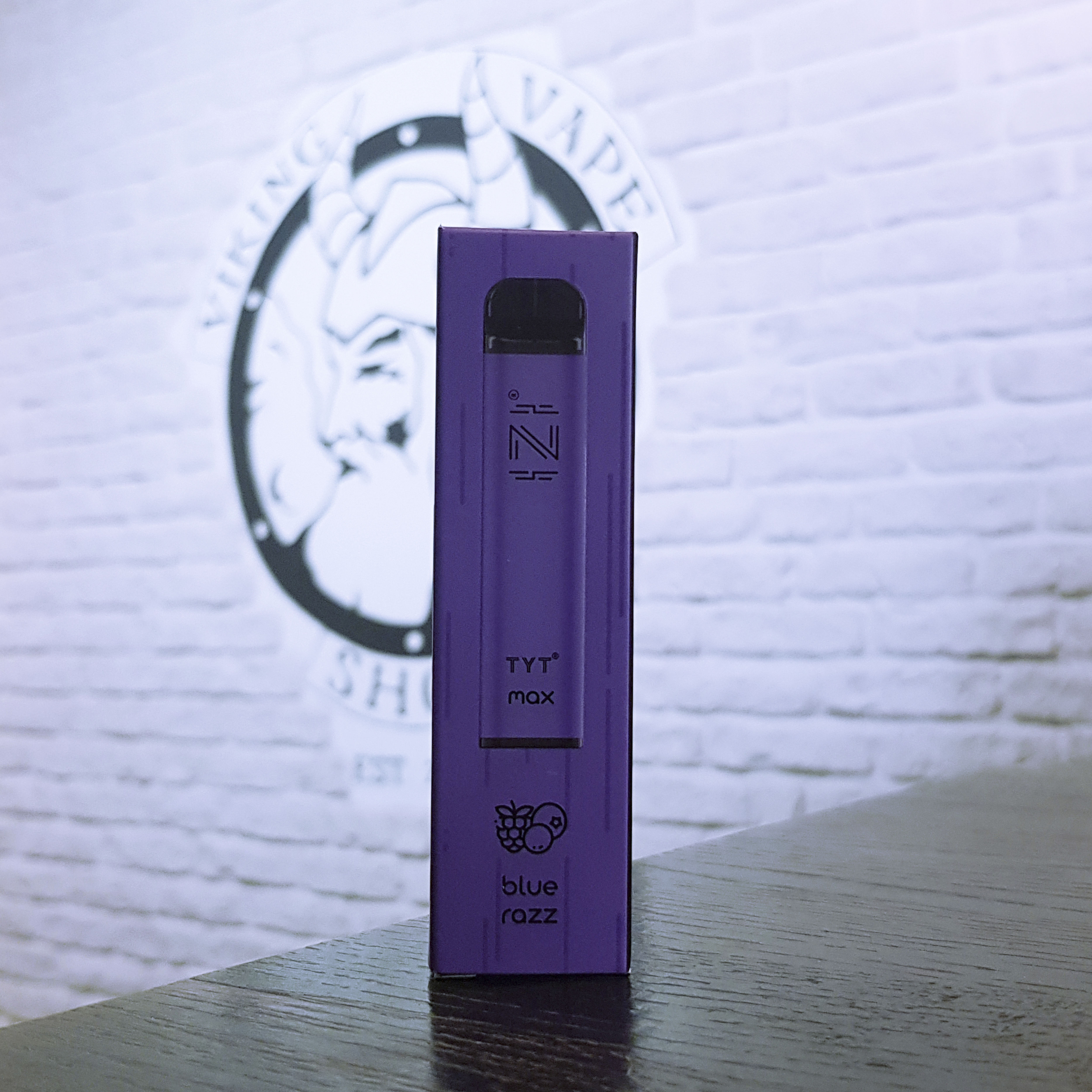 Одноразовая электронная сигарета HQD IZI Max 1600 затяжек Черника Малина