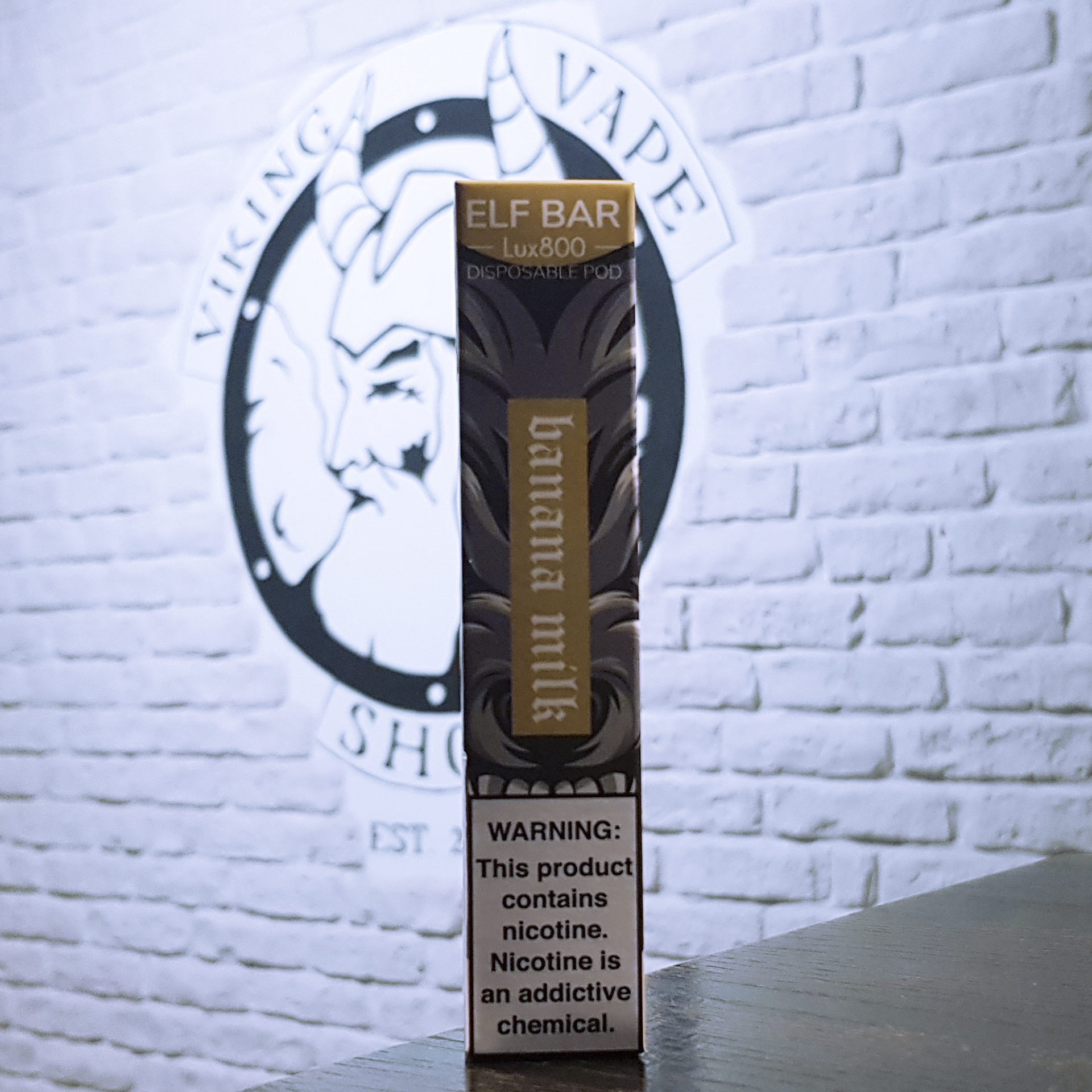 Одноразовая электронная сигарета Elf Bar Lux 800 затяжек Банан с молоком