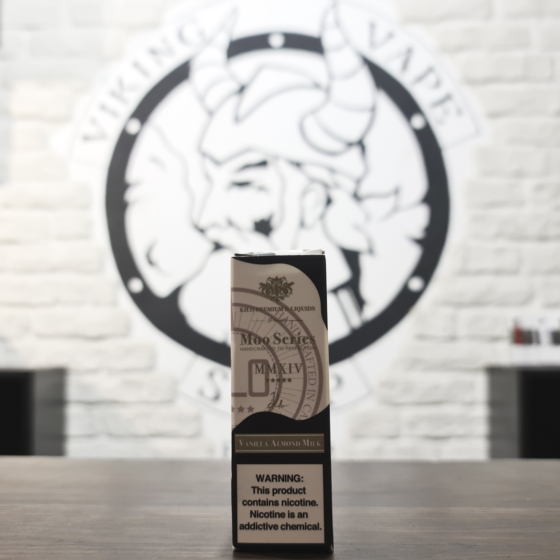 Жидкость для вейпа  Moo E-Liquids Vanilla Almond Milk 30