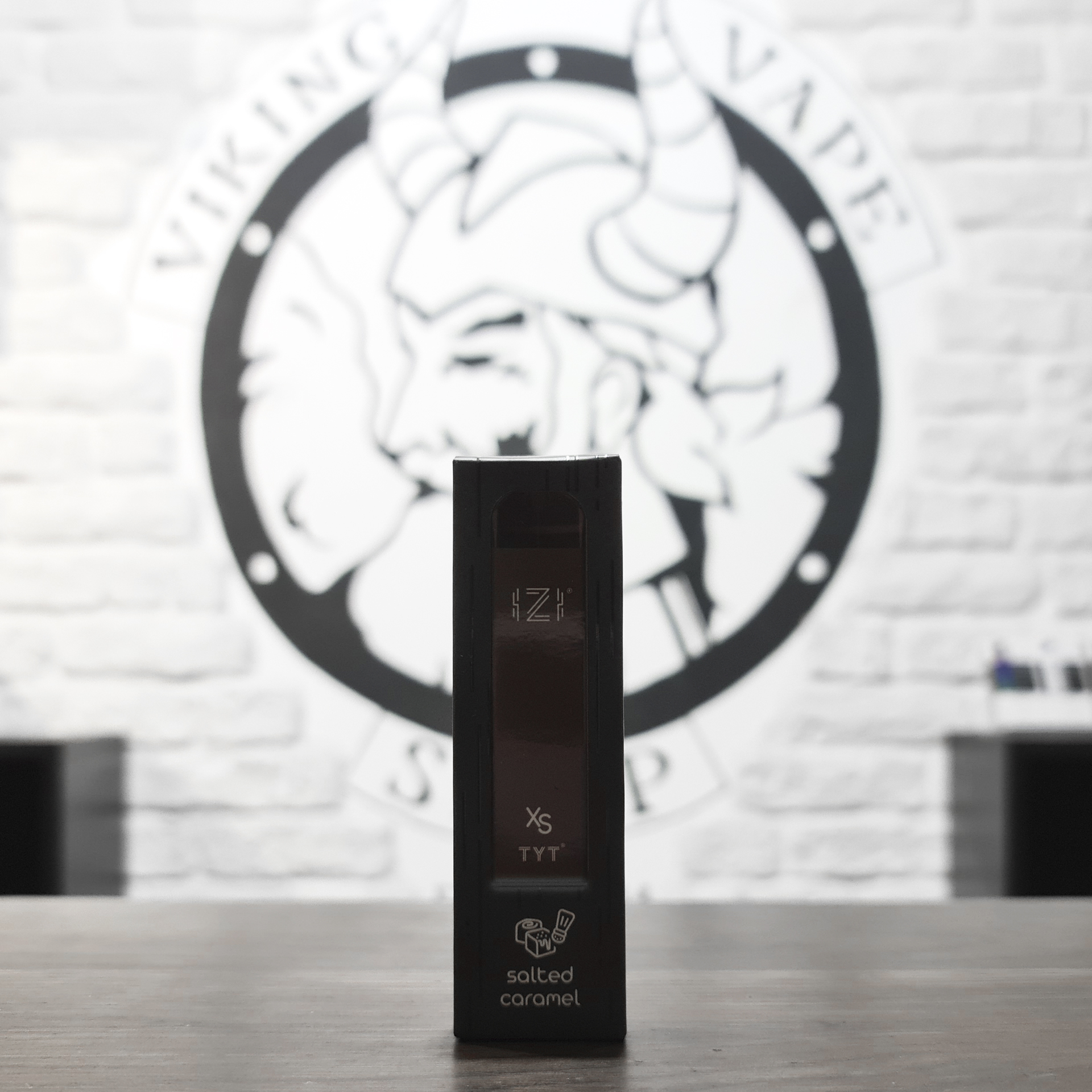 Одноразовая электронная сигарета IZI XS 1000 Salted Caramel